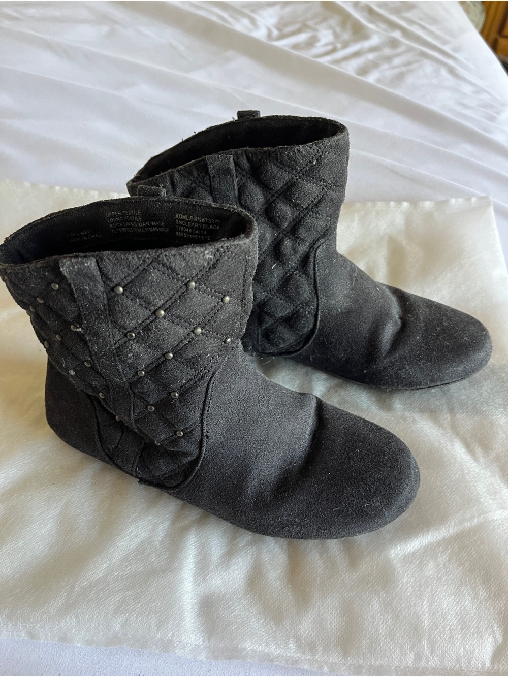Sonoma Girls Black Quilted Studded Ankle Boots Size 5
